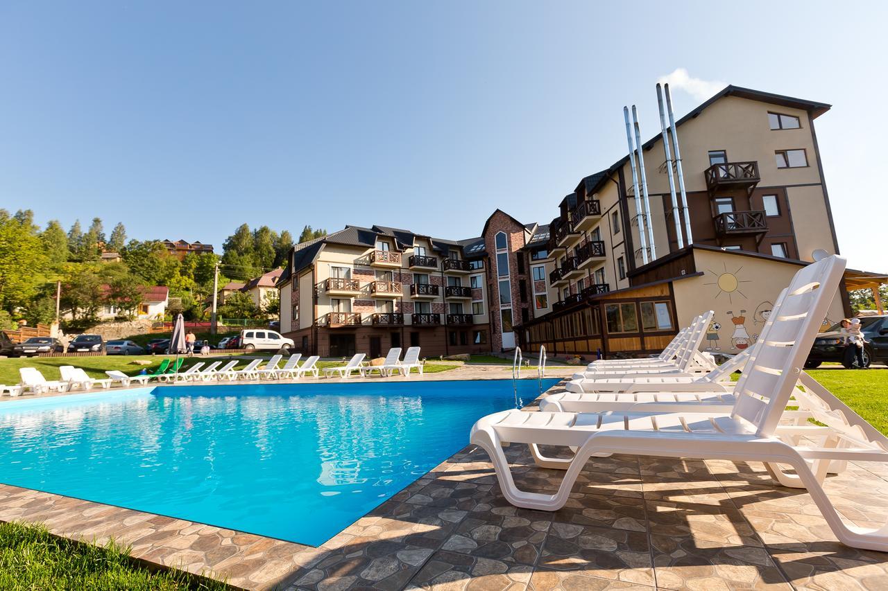 Hotel&Restaurant Premium Club Jaremče Esterno foto